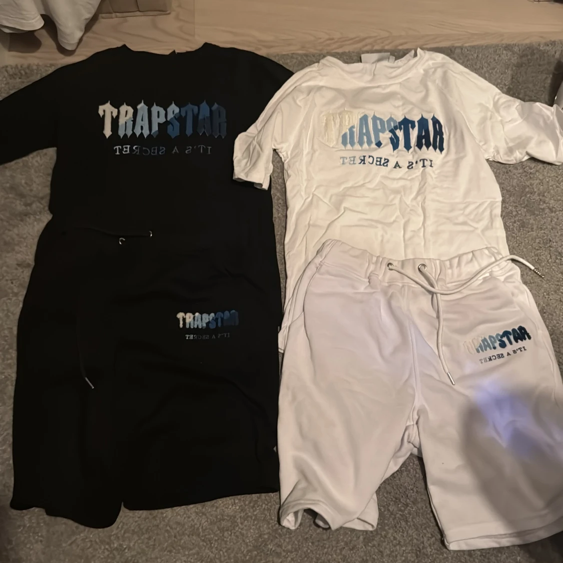 Trapstar T shirts och Shorts Set
