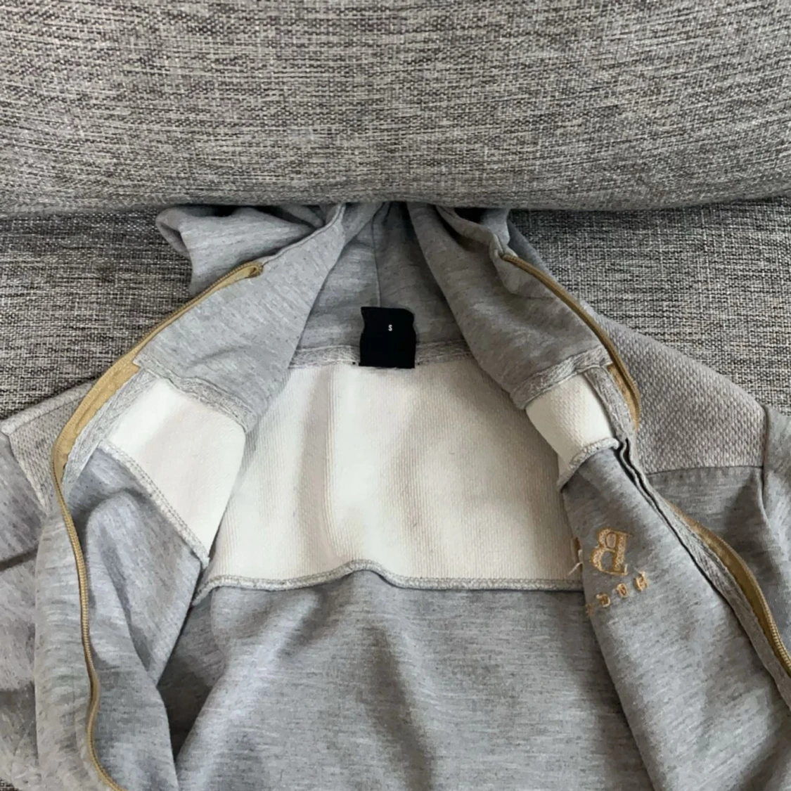 Grå zip-hoodie från Hugo Boss S - 2