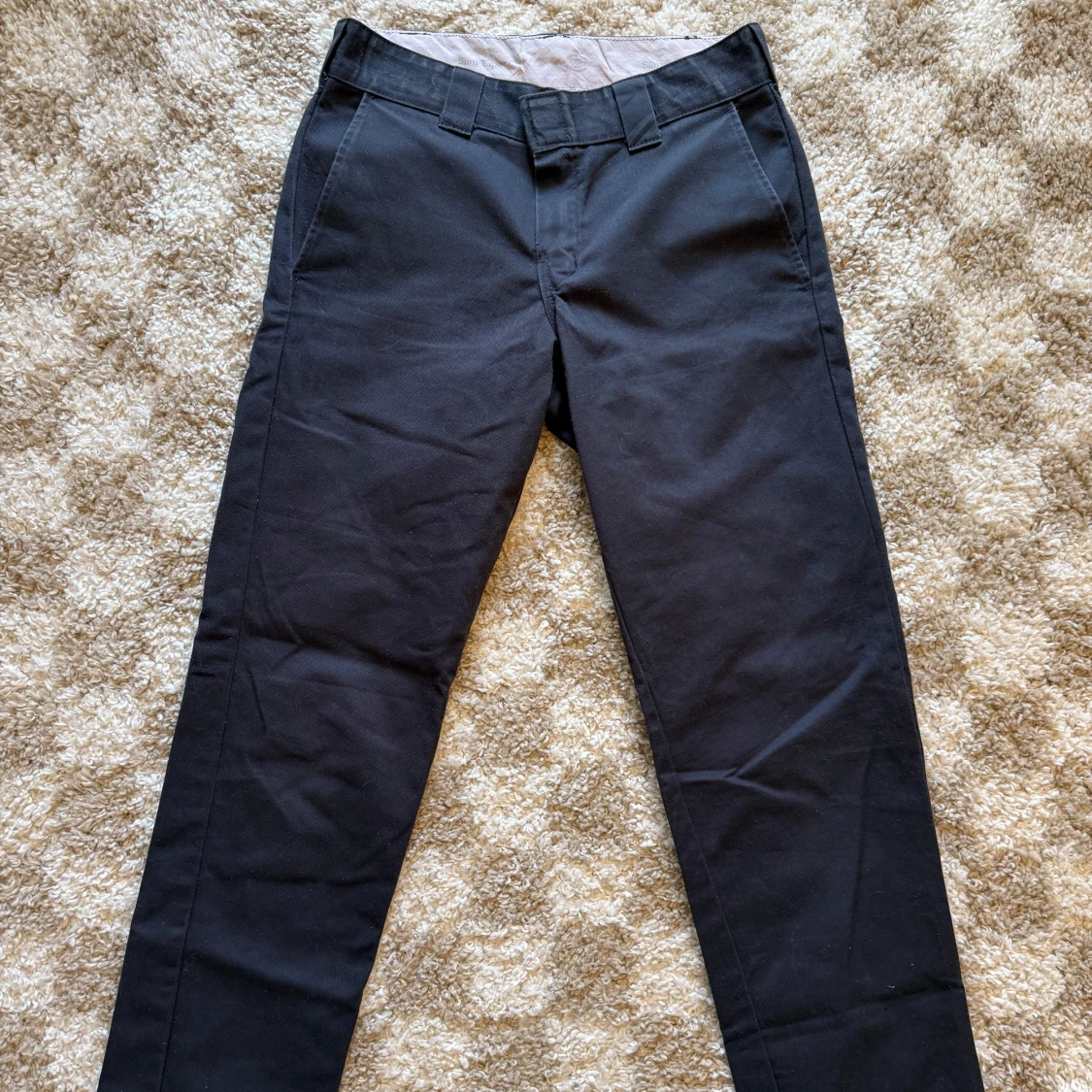 Svarta chinos från Dickies slim tapered