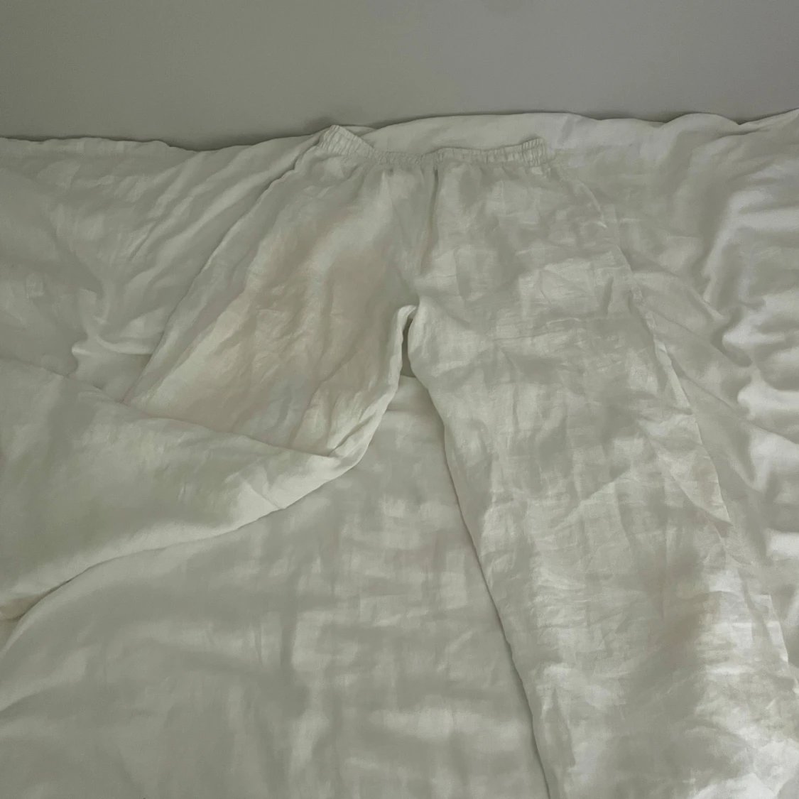 Vita linnebyxor med resårmidja - 1