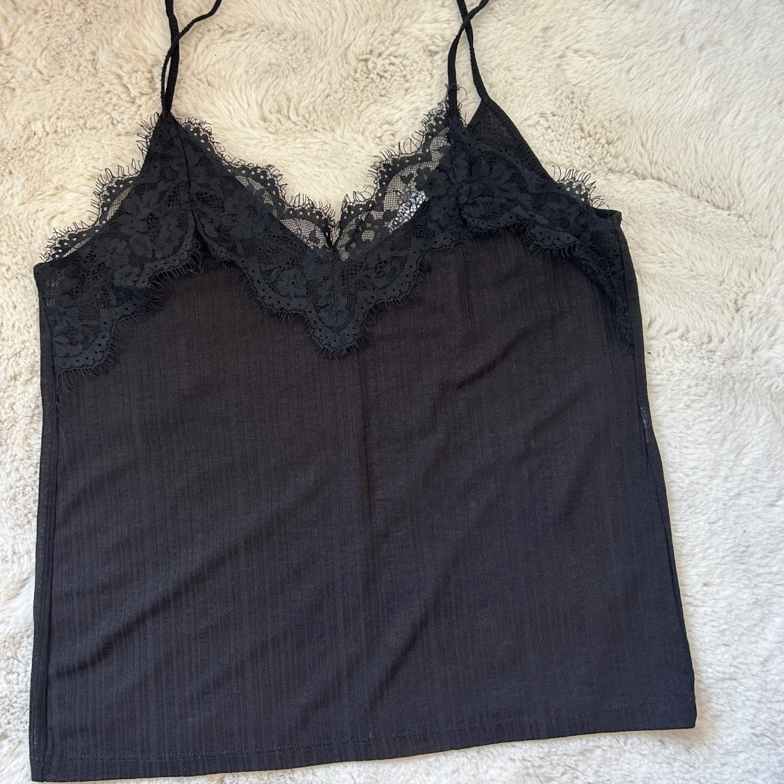 Svart spetslinne från Zara 