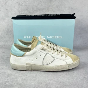 Philippe Model PRSX sneaker - – Condition: 10/10 - brand new, never used  – What is included: Box & dustbag  – Retail price: 3800 SEK