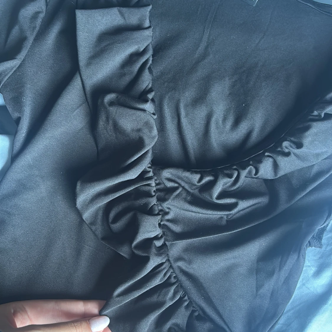 Svart volangblus från Amisu - 1