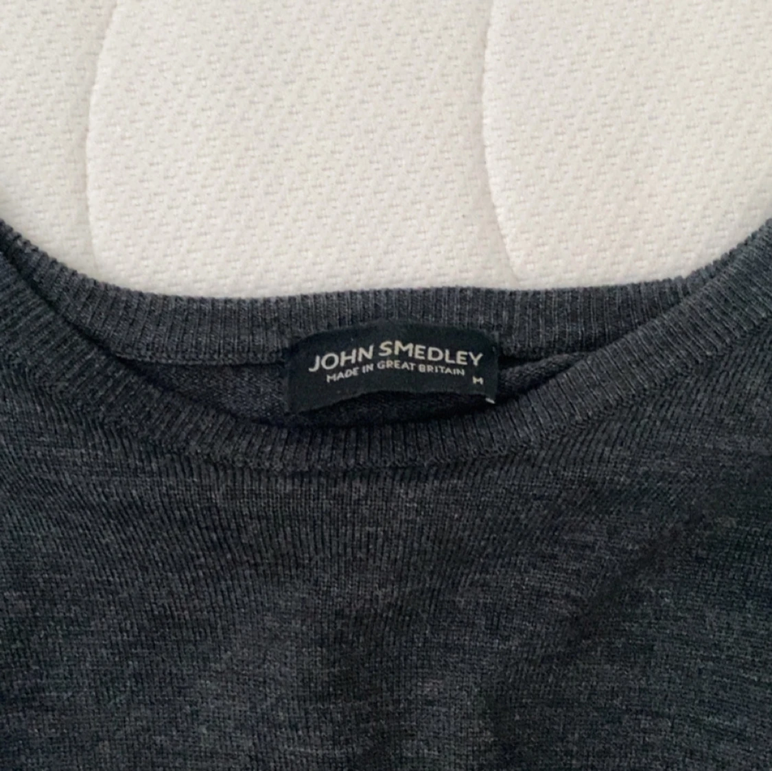 Mörkgrå merinoulltröja John Smedley - 2
