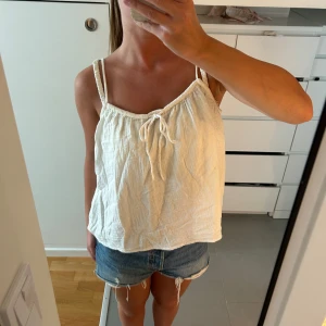 Söt topp från H&M - Så fin topp från H&M 💖