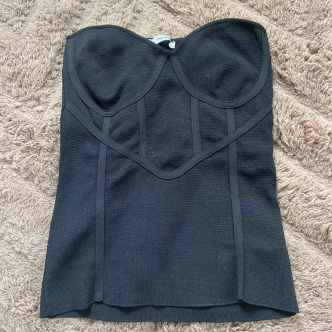 Svart tubtopp från Dilvin