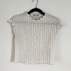 Topp från Zara - Blus från Zara, storlek S.