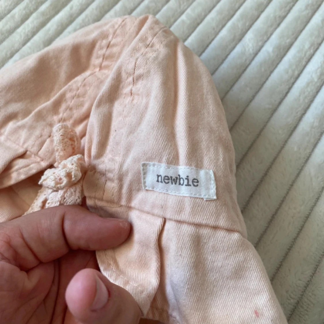 Ljusrosa solhatt från Newbie, barn 4-9 månader  - 2