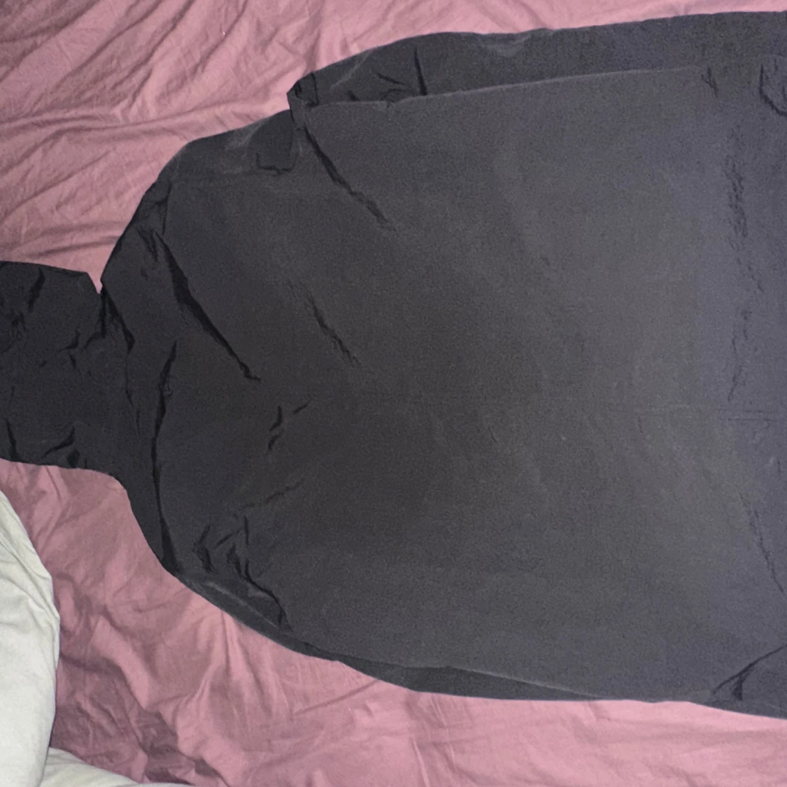 Svart vindjacka från Stone Island med luva  - 4