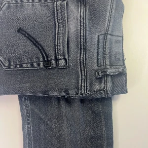  Mörka Dondups - Size 34 (unisex), skick 7/10, 