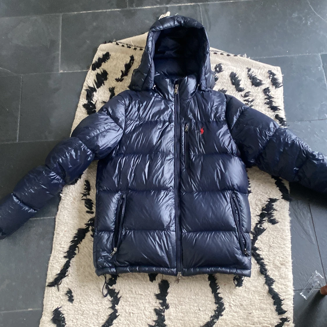 Mörkblå dunjacka från Ralph Lauren