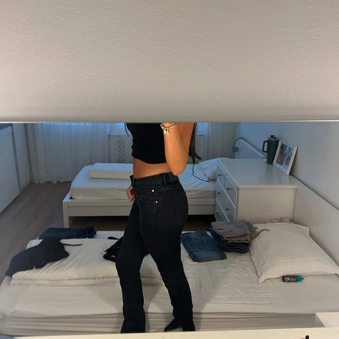 Svarta bootcut jeans