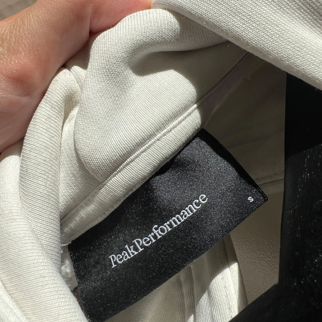 peak performance hoodie - 2