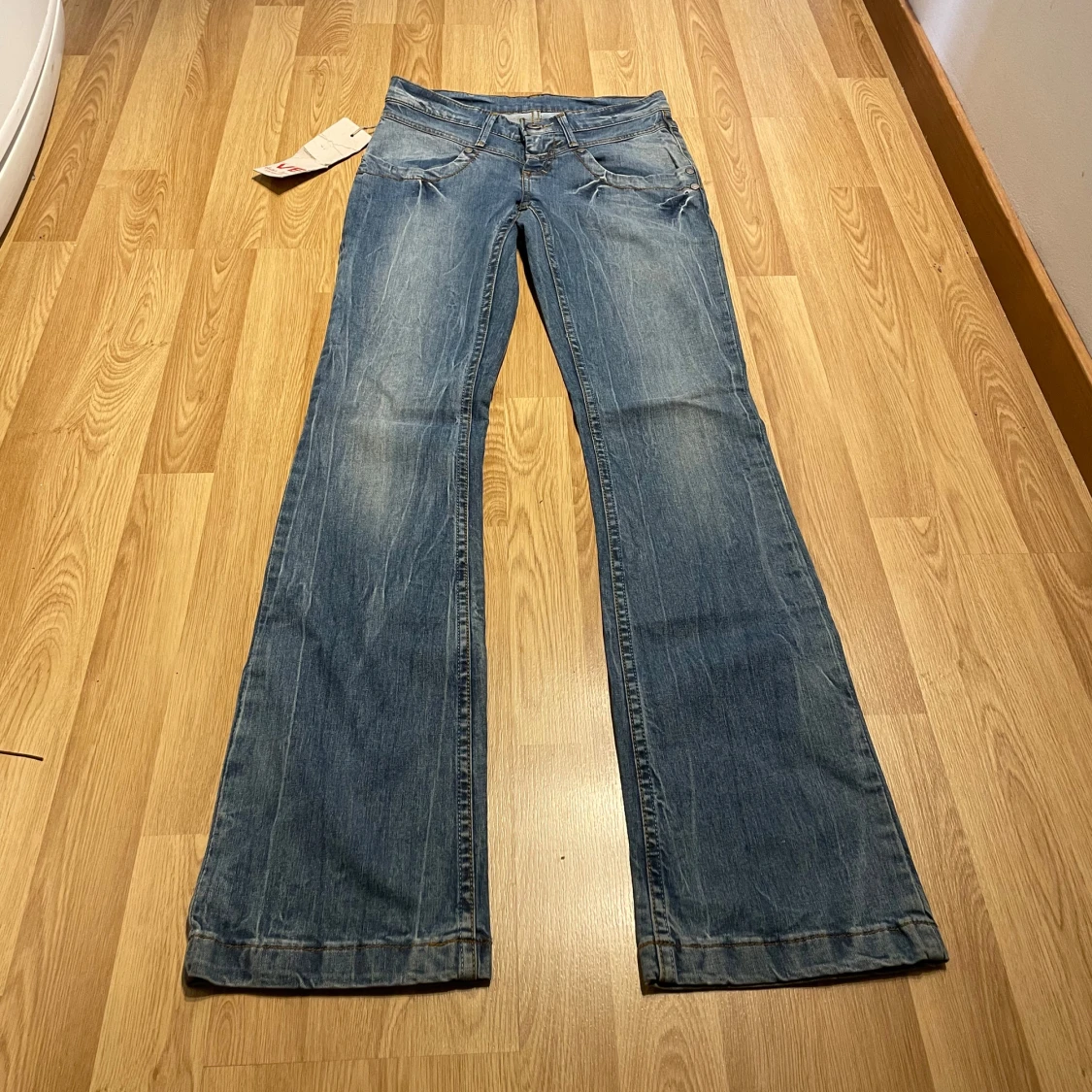 Lågmidjade bootcut jeans 