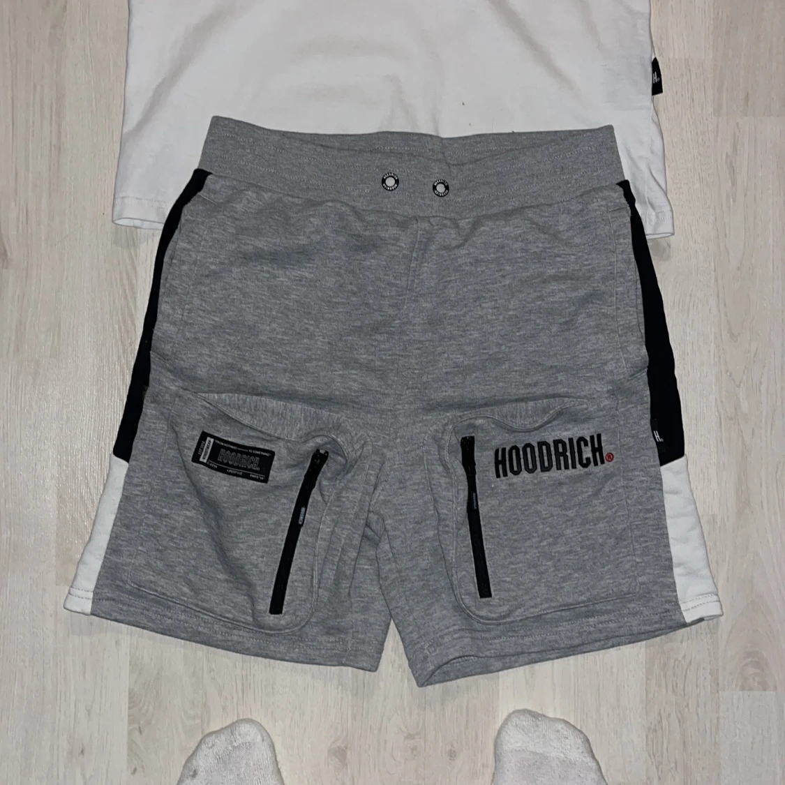 Hoodrich T-shirt och shorts - 1