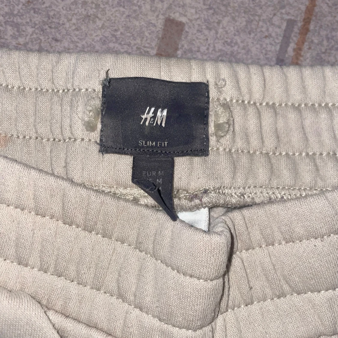 Beige mjukisbyxor från H&M - 2
