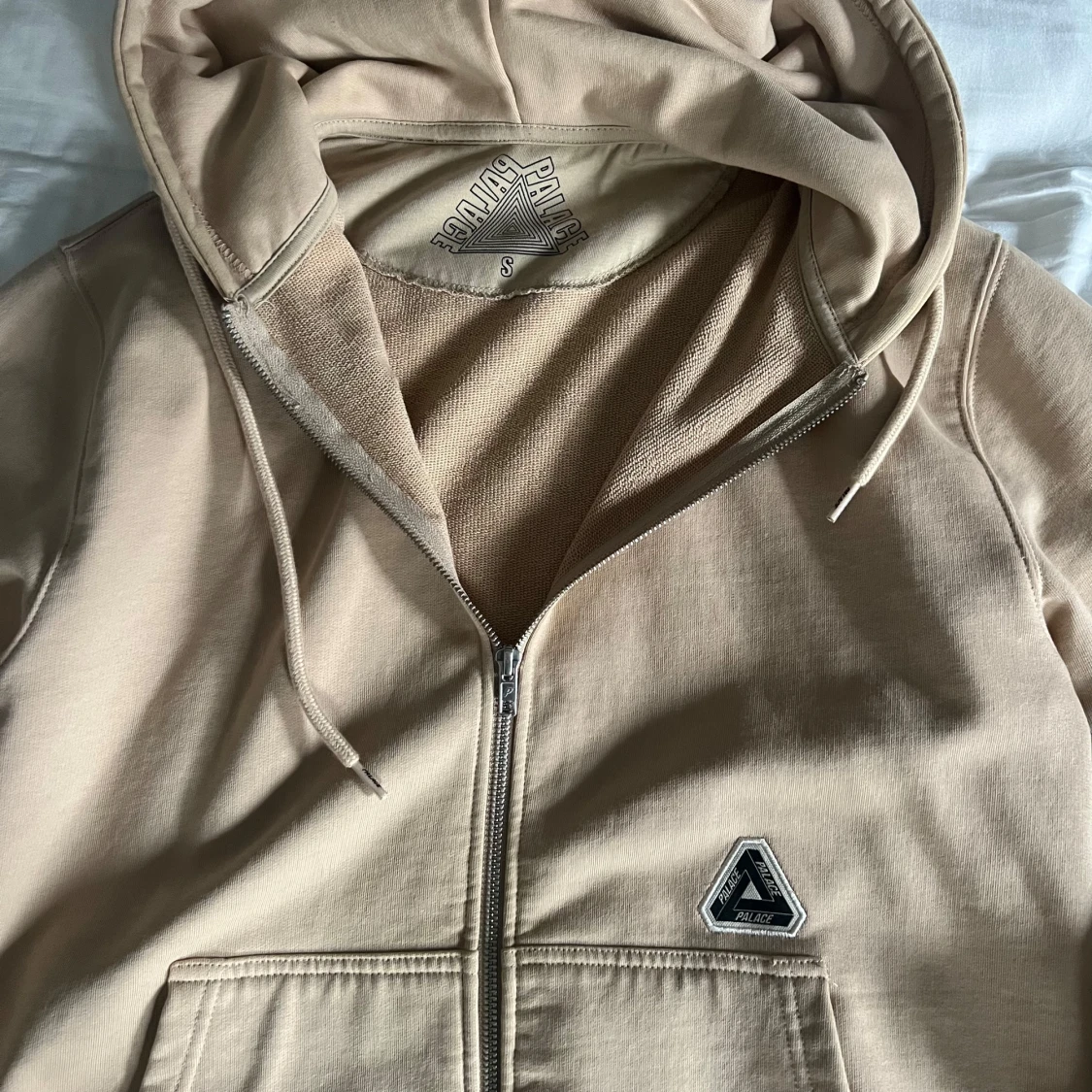 Beige zip up från Palace Skateboards - 1