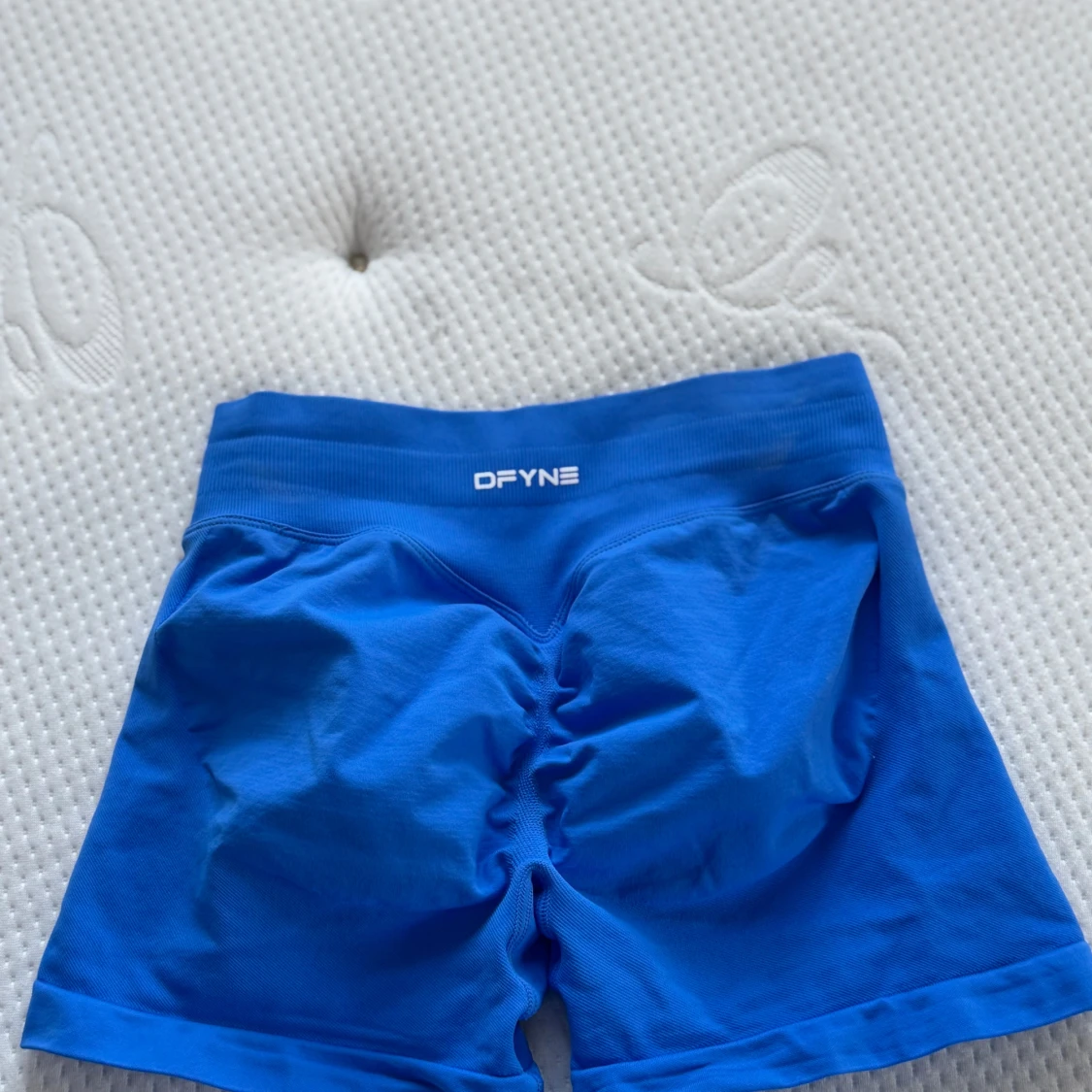  DFYNE Dynamic shorts - 1