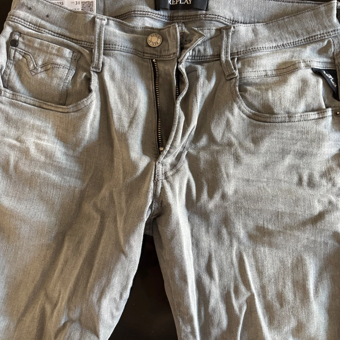 Grå jeans från Replay