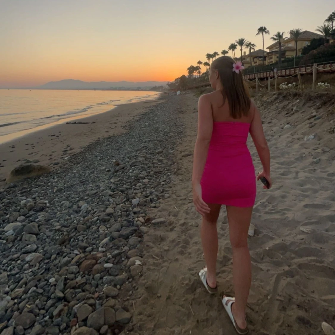 Rosa mini klänning från Zara - 1