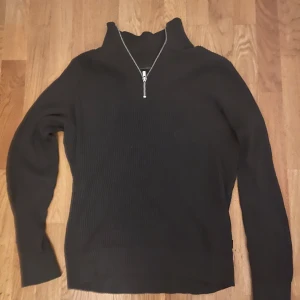 Jack & Jones halv zip - Fin tröja, inga defekter