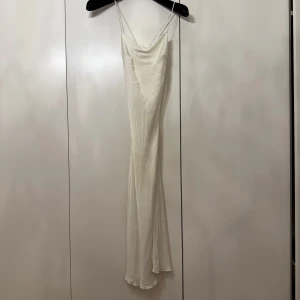 Djerf Dress - Kemtvättas storlek XS 