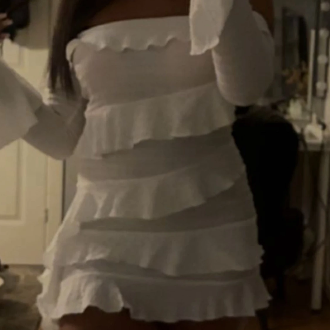 Vit volangklänning offshoulder - 2