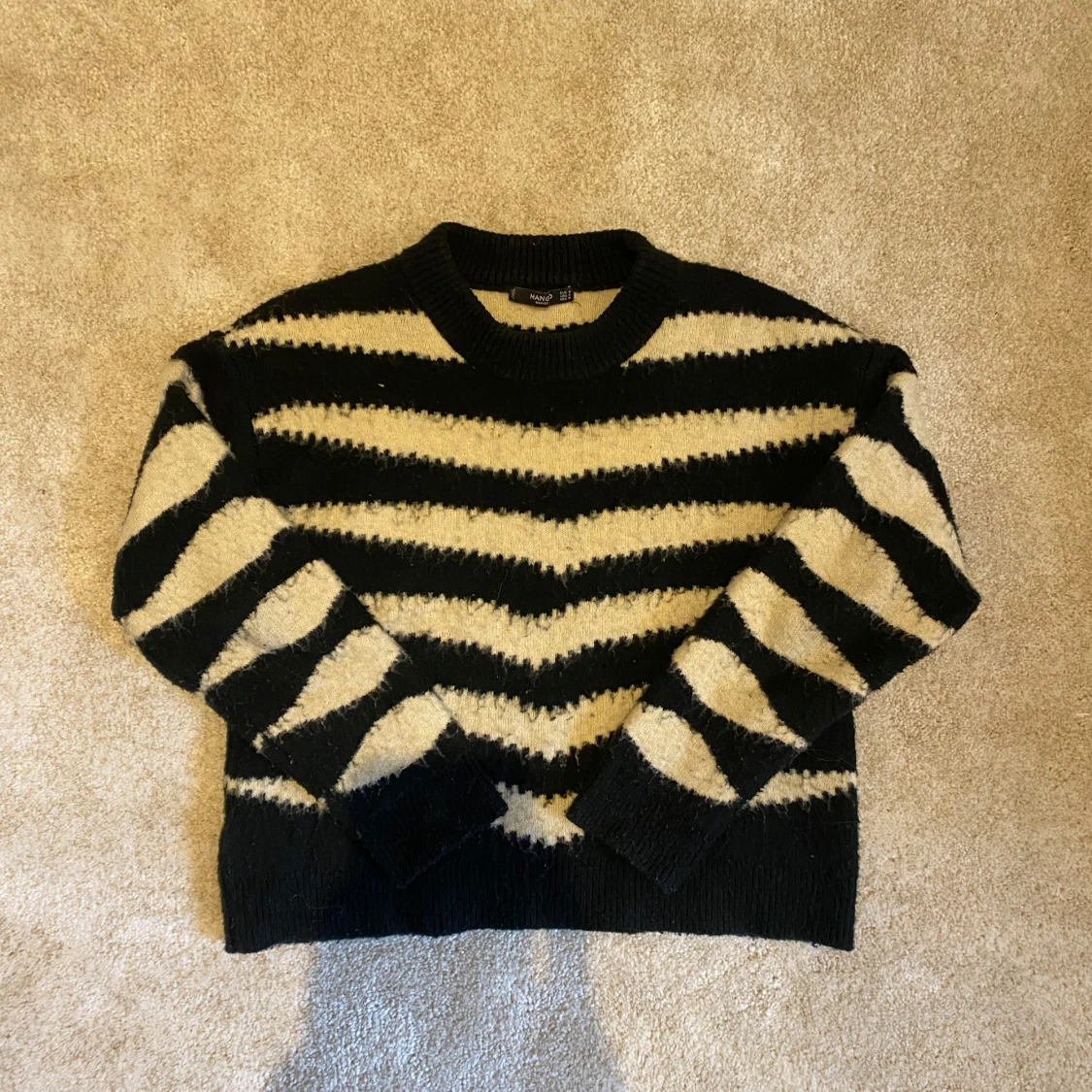 Randig tjocktröja - 1