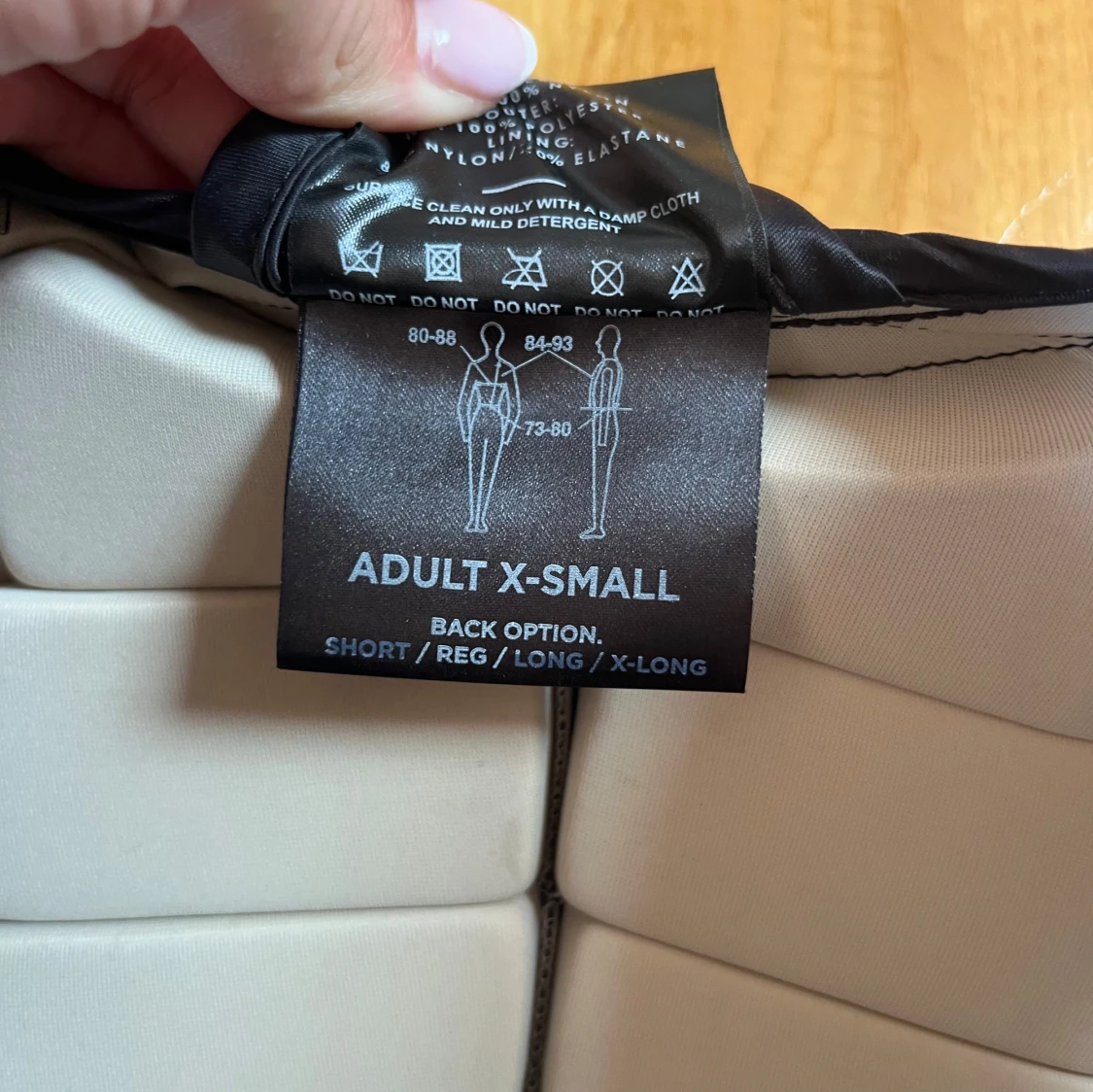 Svart skyddsväst från Racesafe - 2