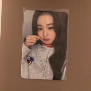 Wonyoung kirsh photocard! - officiellt wonyoung photocard! 80kr + frakt!