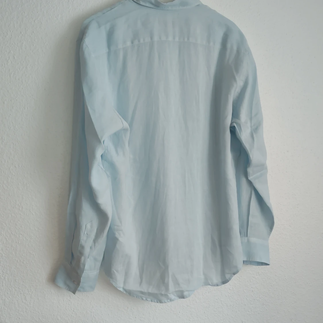 Ljusblå skjorta från Gerry St Tropez - 1