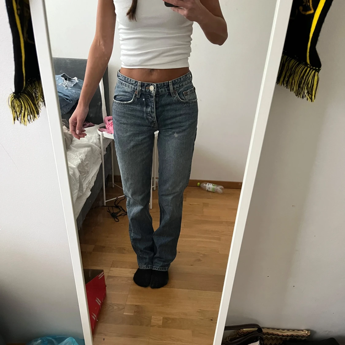 Zara straight lowwaisted jeans 