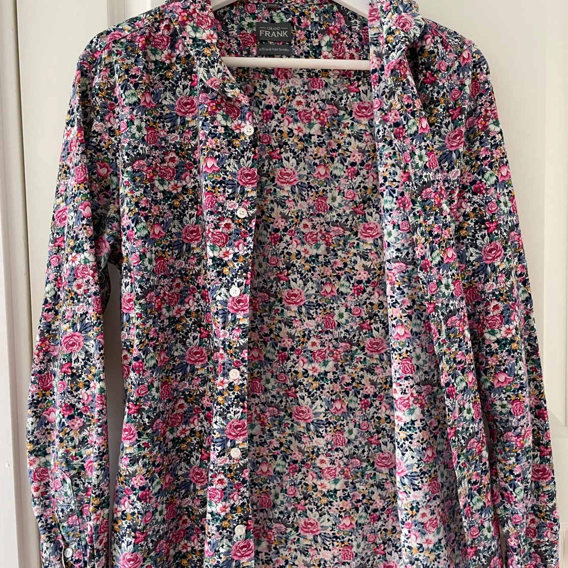 Blommig skjorta från Grand Frank