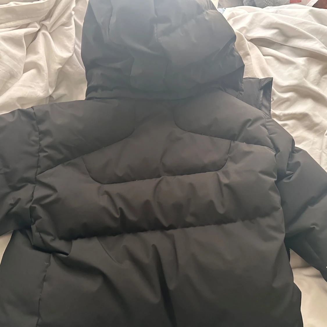 Svart pufferjacka från Sail Racing - 1