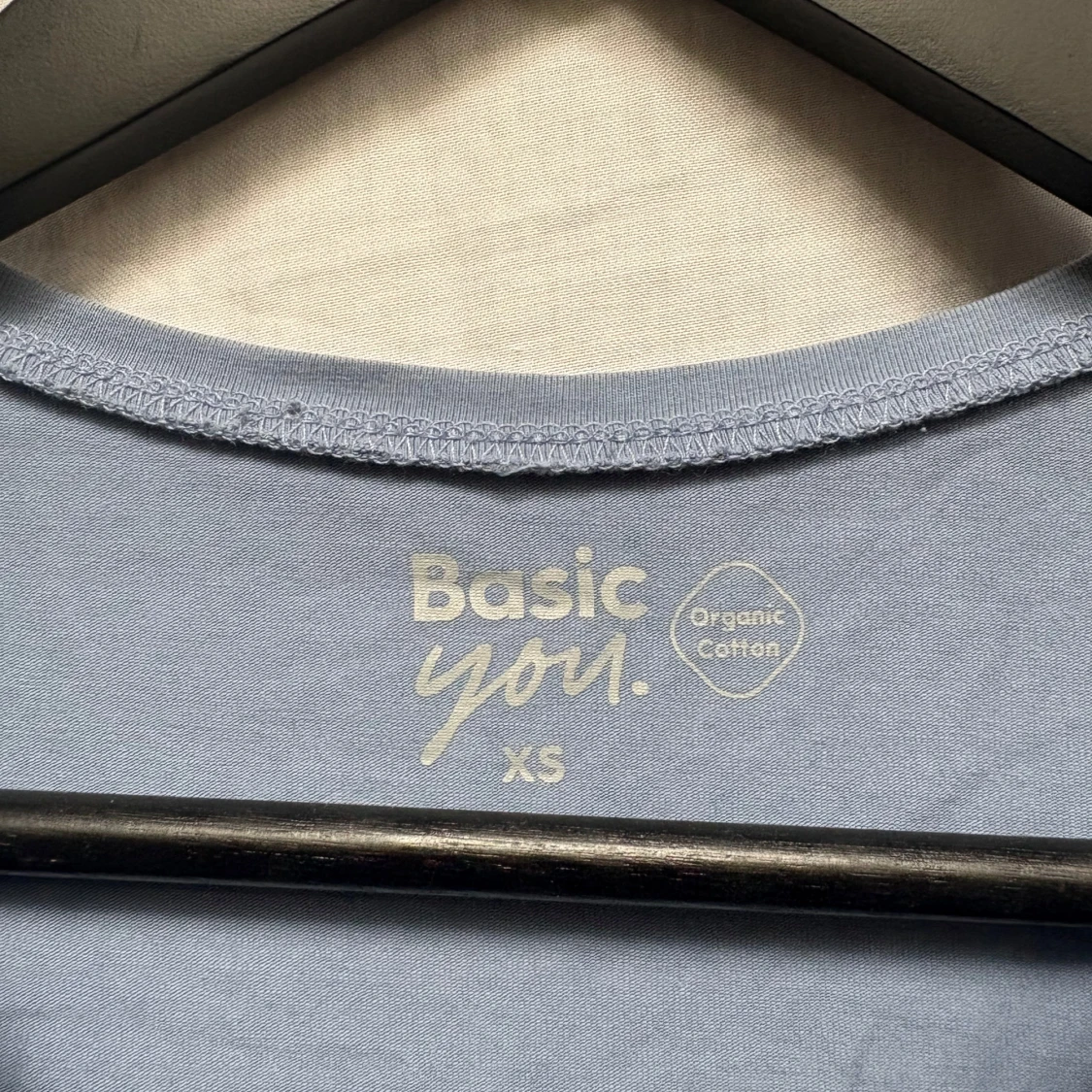 Blå basic t-shirt  - 2