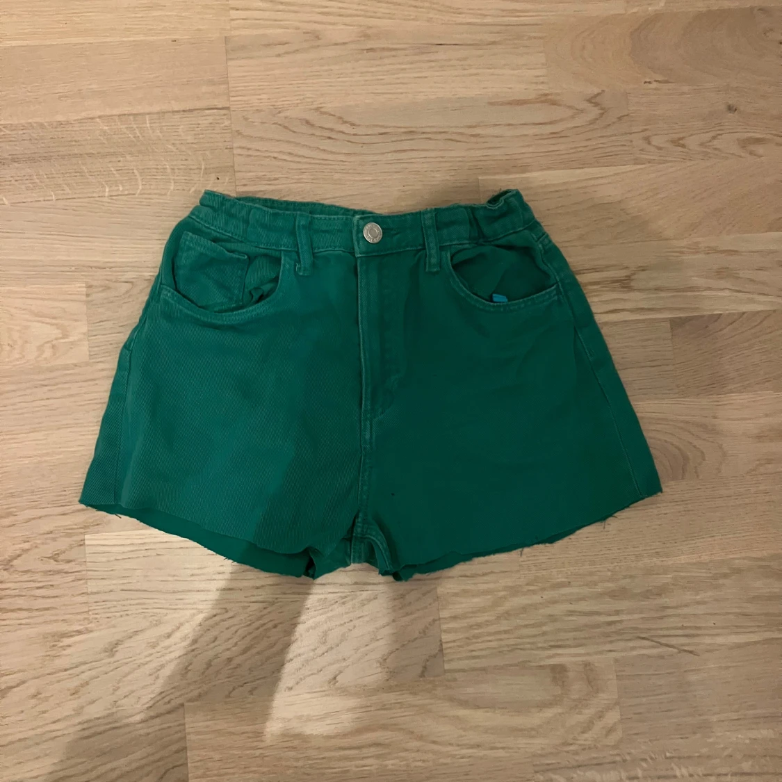 Gröna high waist shorts från H&M
