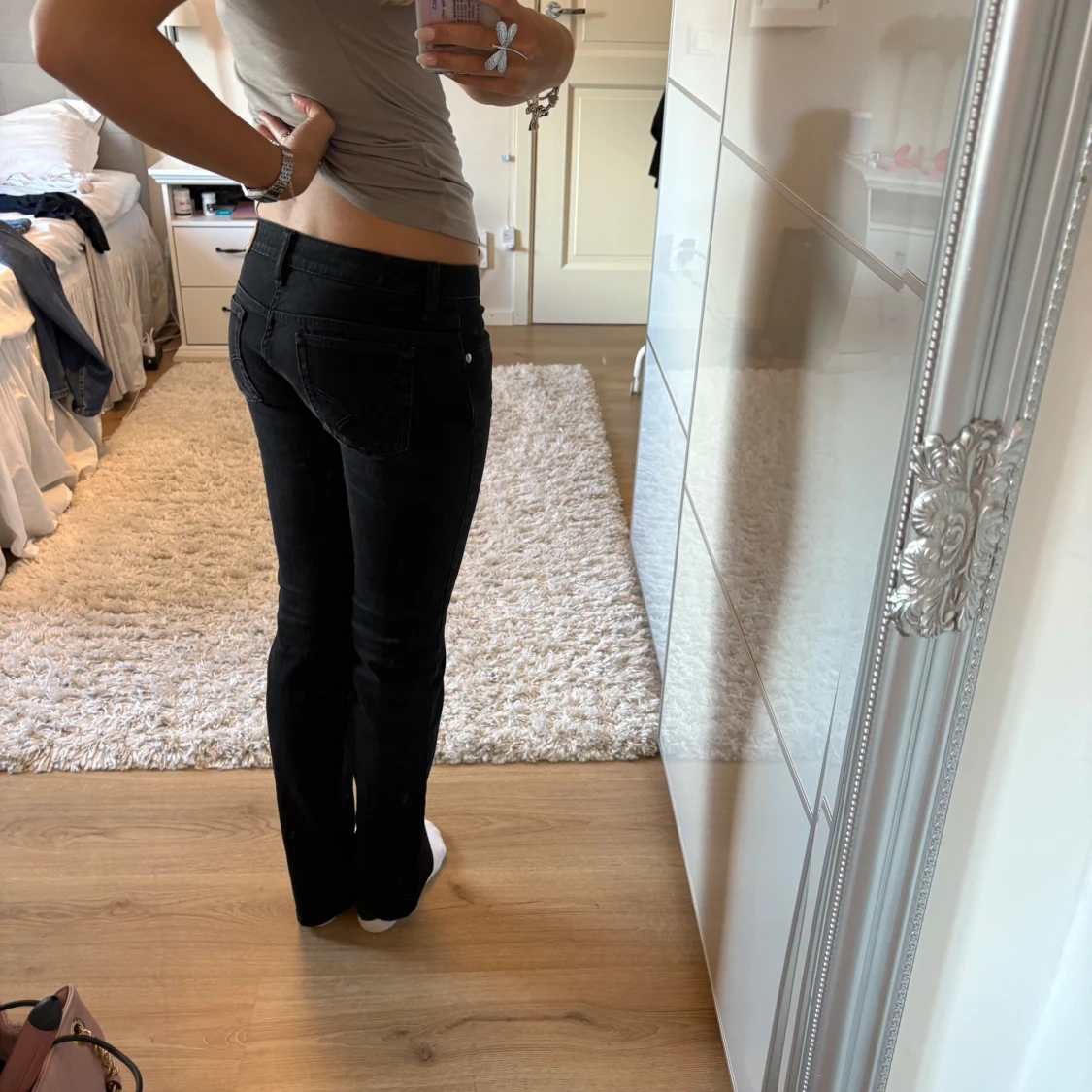 Svarta Lågmidjade jeans  - 2