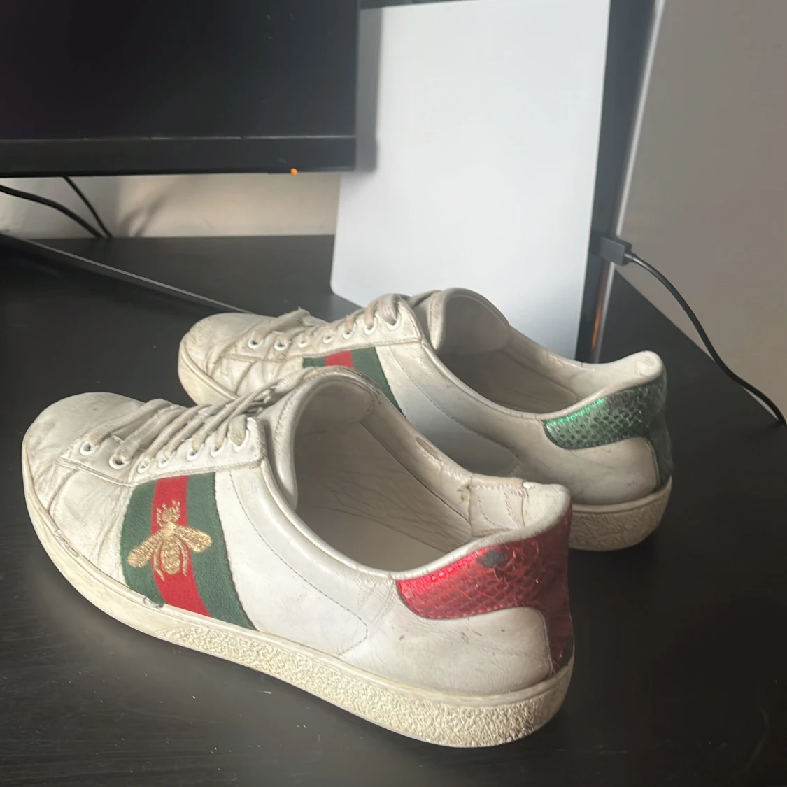 Gucci Ace sneakers med broderad bi - 1