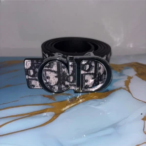 Dior bälte - Helt ny