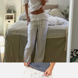 Linnebyxor Skagen clothing -  Vita linnebyxor från Skagen clothing i xxs 100% linnen, köpta förra året för 800 kr. Säljes då det aldrig används. 