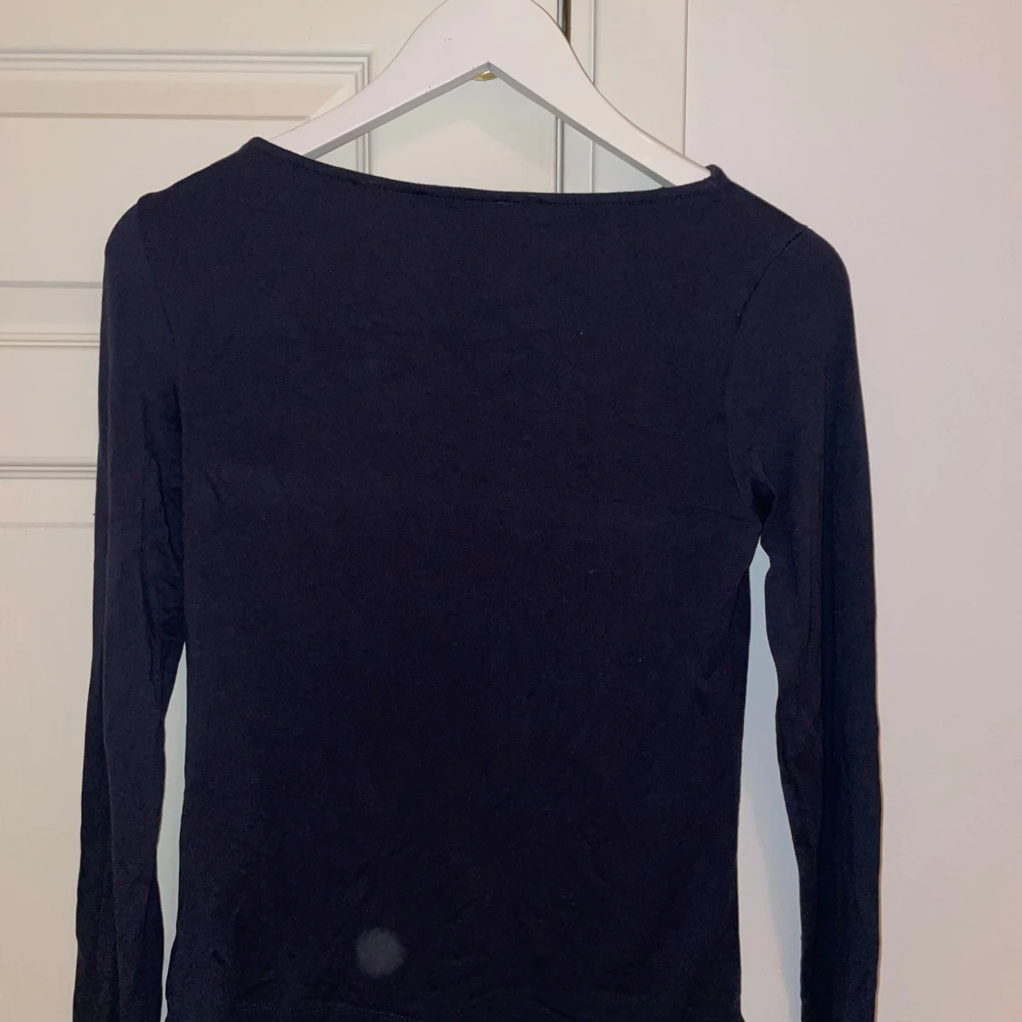Mörkblå långärmad basic tröja - 3