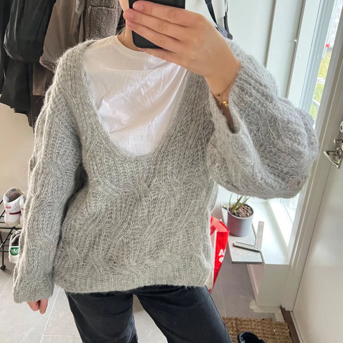 Grå stickad tröja från H&M