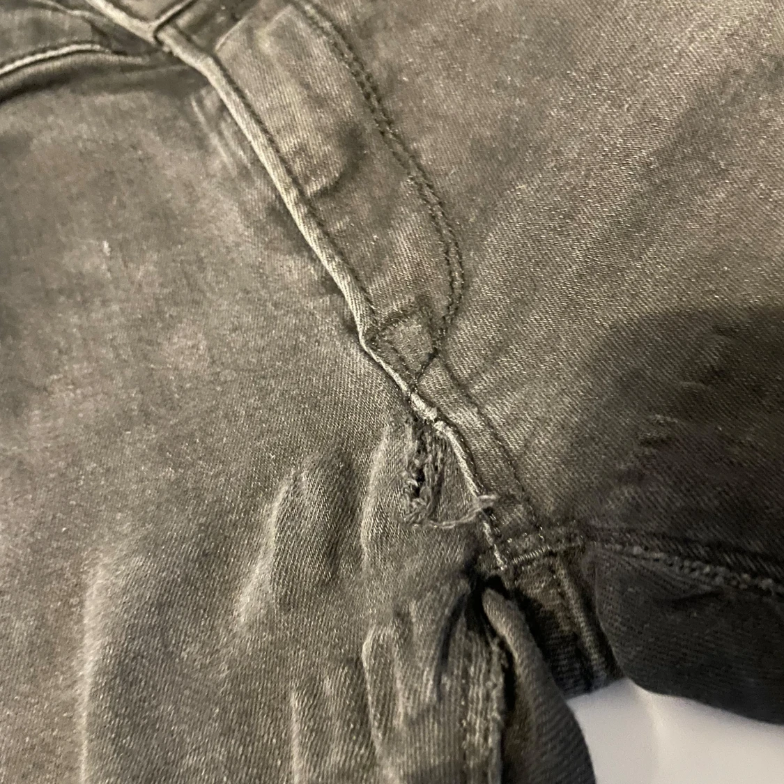 Svarta jeans från Replay - 4