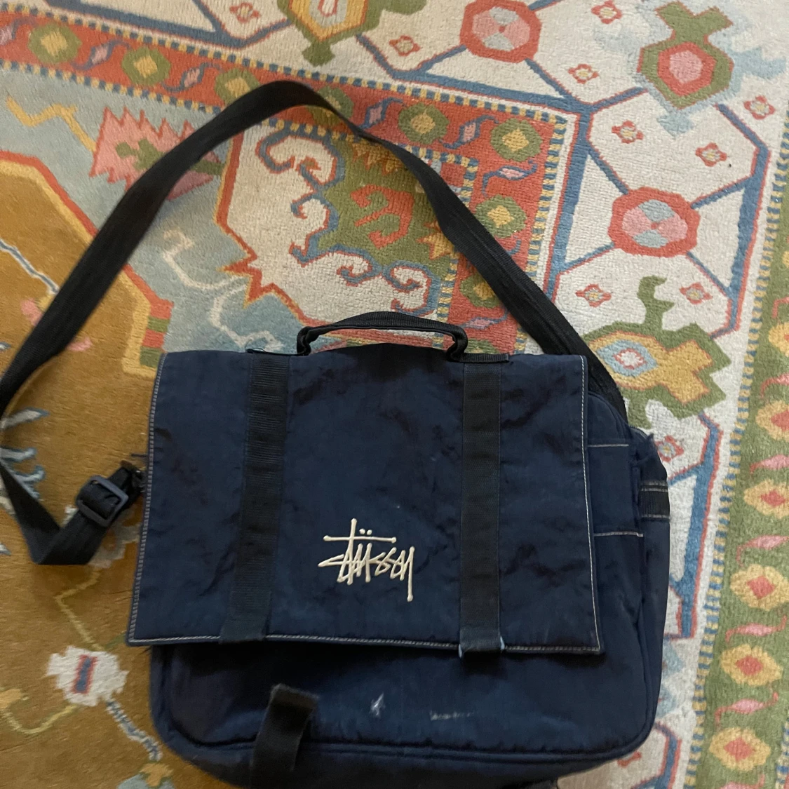 axelväska från Stüssy