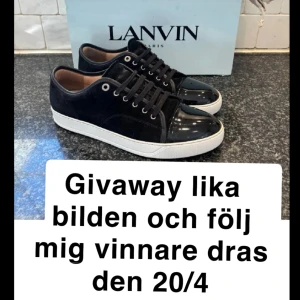 Svarta sneakers från Lanvin - Hej stegen är enkla för att vinna lika bilden för att få en lott, lika bilden och följa mig ger två lotter, jag kommer dra vinnaren den 20/4 kl 19:00 skorna fraktas dirket på kvällen till vinnaren. Lycka till!