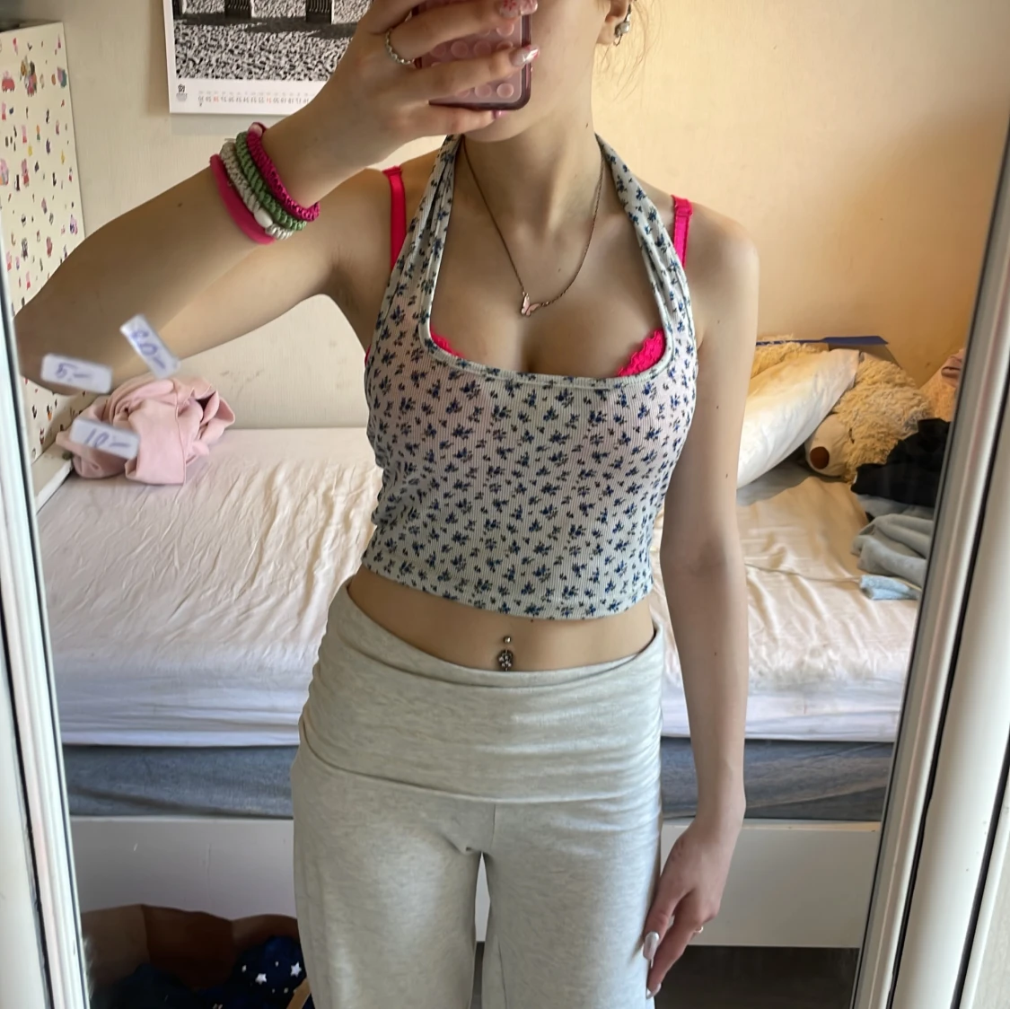 Blommig croppad halterneck-topp