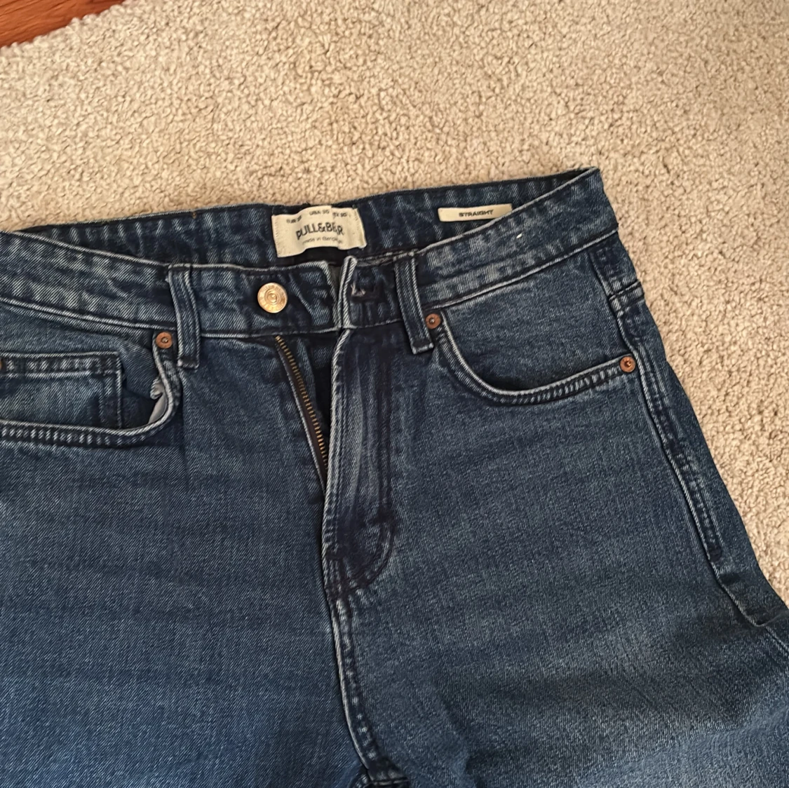 Blå straight jeans från Pull&Bear - 3