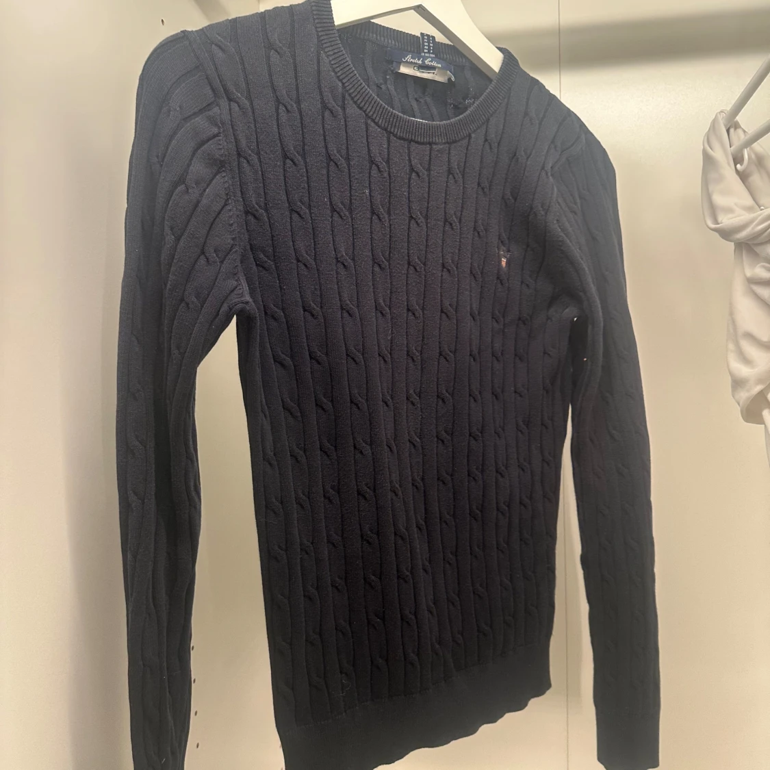 Mörkblå gant tröja 