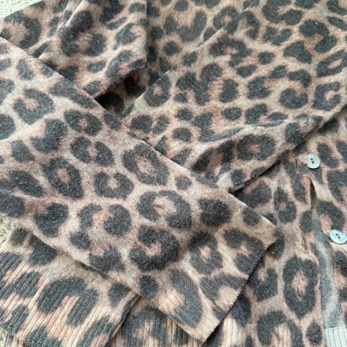 Leopardmönstrad kofta från H&M - 1