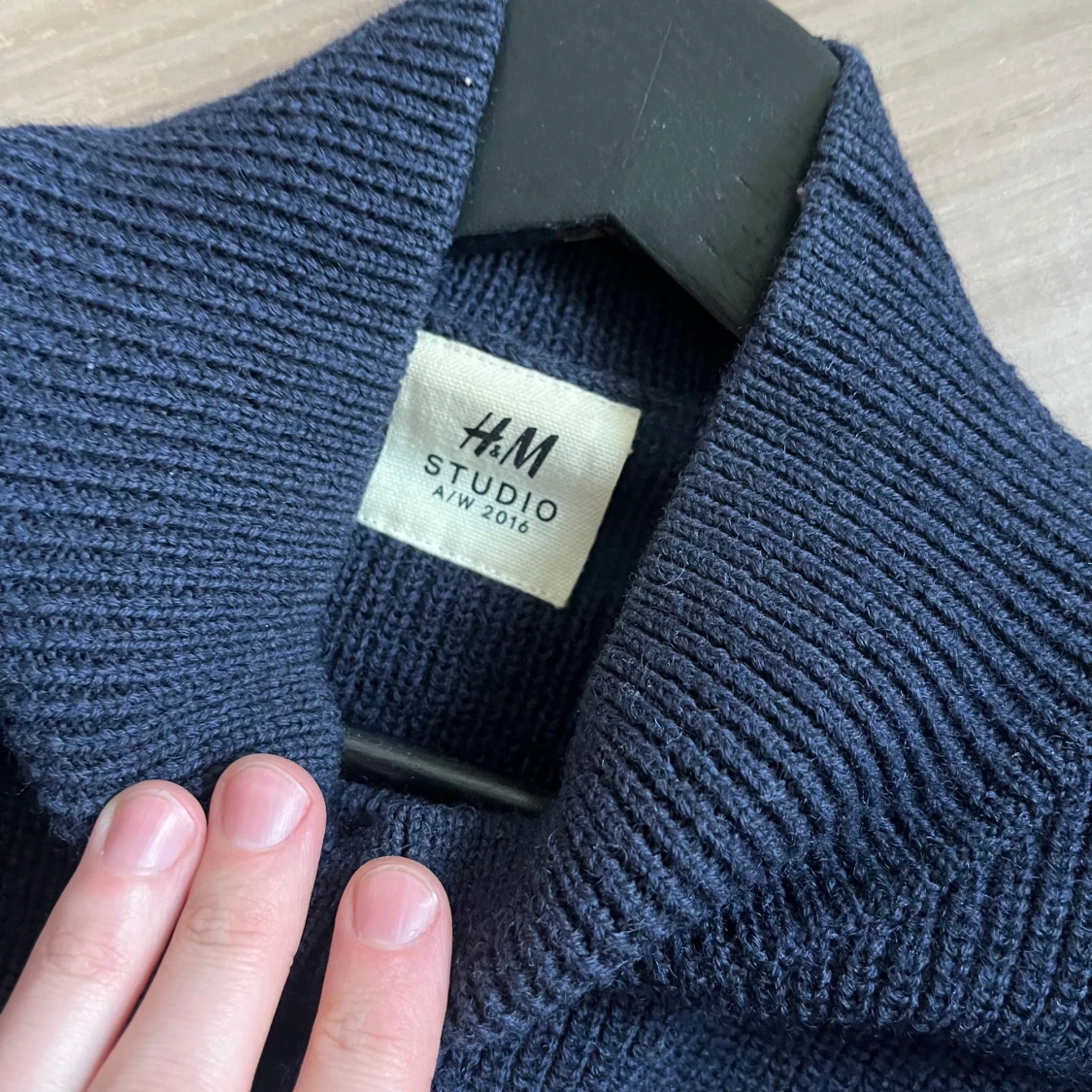 Stickad Polo H&M Studio - 2